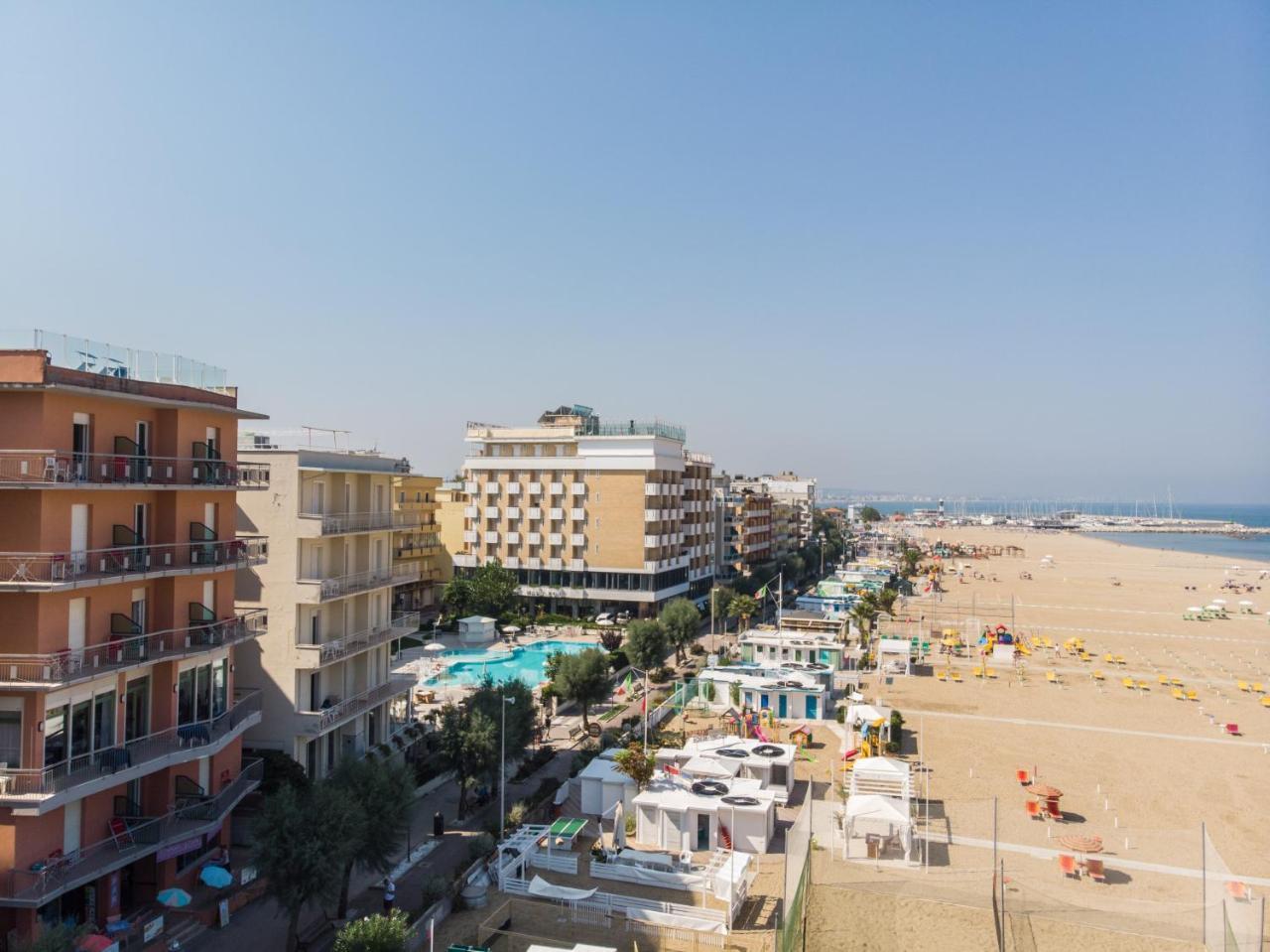 Hotel International 가비체 마레 외부 사진